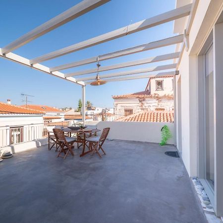 Ferienwohnung The Roof - Flat Sea View In Aegina Town Exterior foto