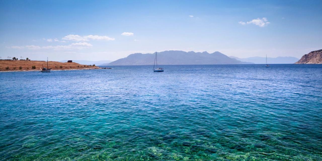 Ferienwohnung The Roof - Flat Sea View In Aegina Town Exterior foto